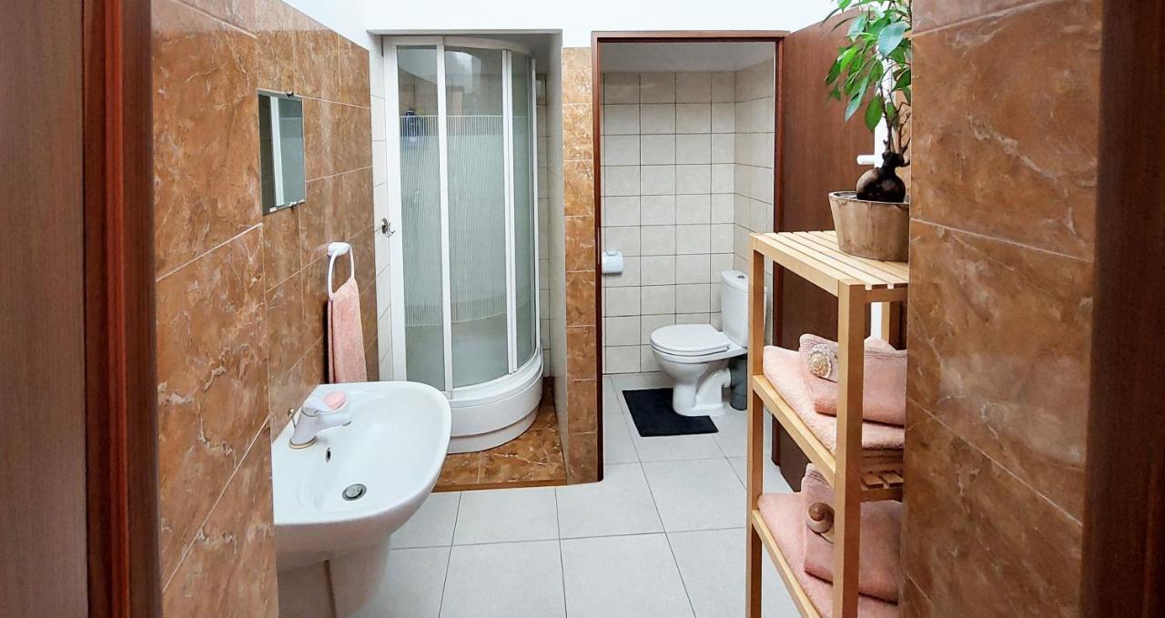 Apartamenty Gorki Male Tuszyn Exterior foto